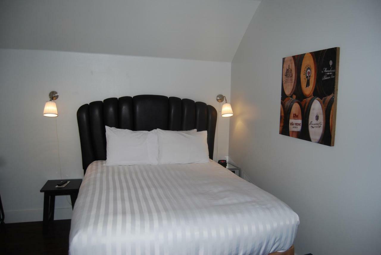 Deep Water Inn Chelan Buitenkant foto
